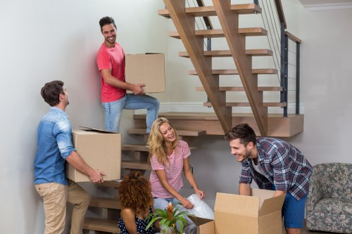 Efficient moving services in South Wimbledon