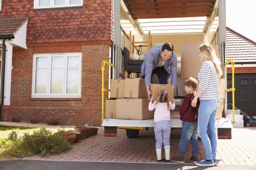 Residential moving services using a removal van