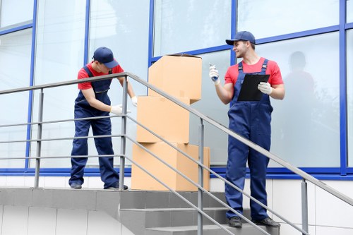 Affordable moving services in Becontree