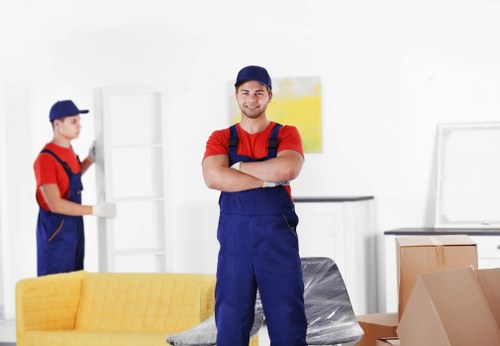 Packing belongings for a secure move