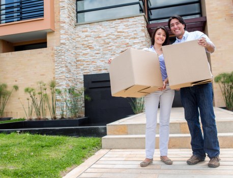 Professional movers assisting with packing in Muswell Hill